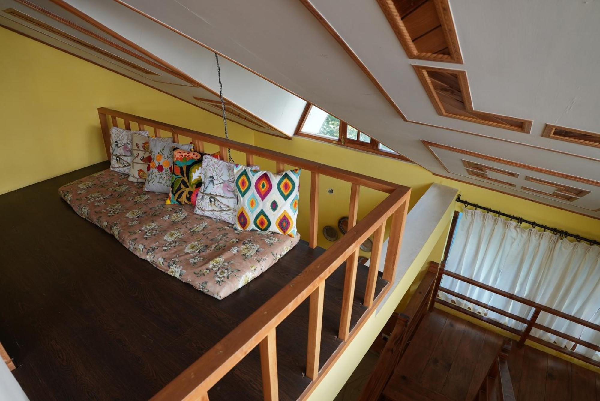 Westwoodvilla By Edenhomes Manali  Exterior photo