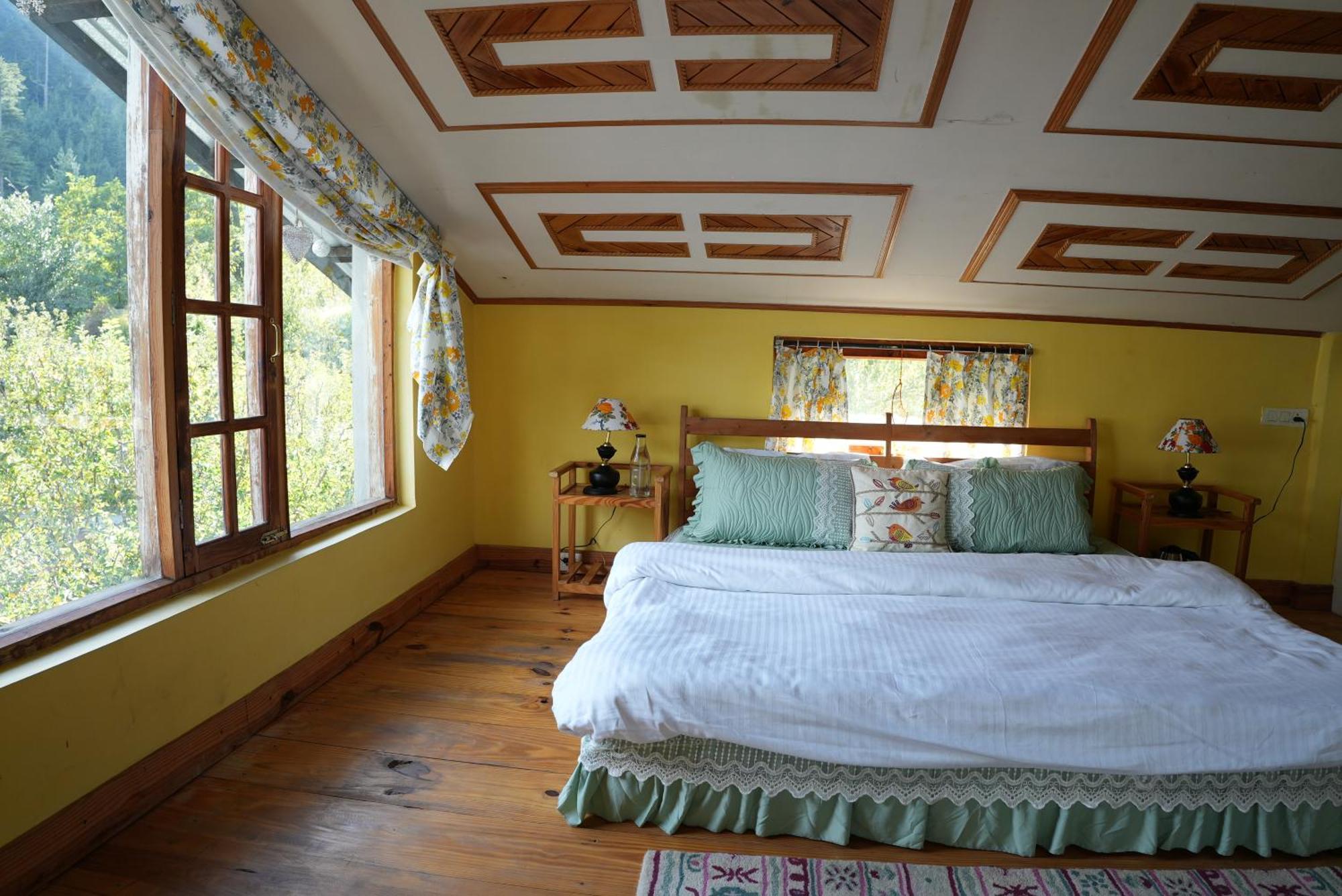 Westwoodvilla By Edenhomes Manali  Exterior photo